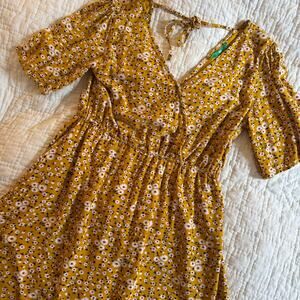 Dip Yellow Floral Bohemian Mini Dress — M — Spring Picnic / Graduation Dress